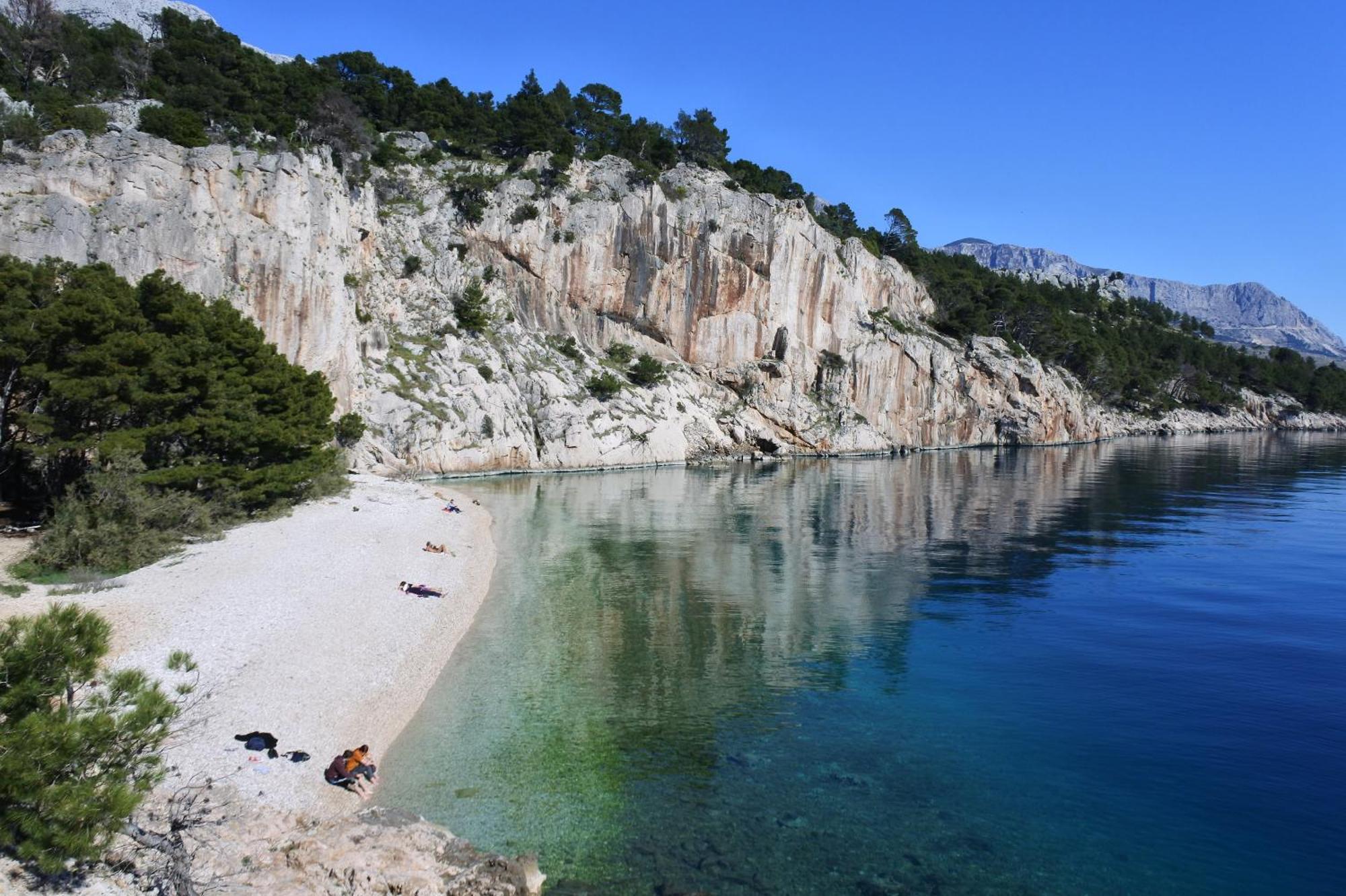 Spacious Family Apartment Near The Beach Makarska Exterior photo